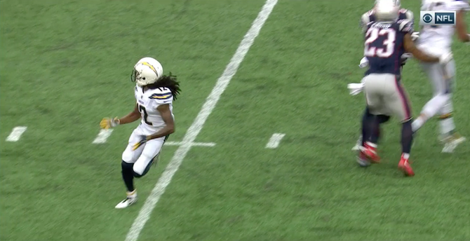 chargers-interference-patriots-10-30-17.png