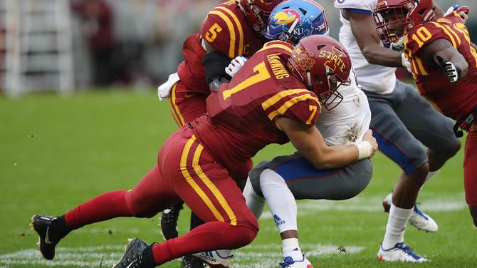 joel-lanning-iowa-state-tackling.jpg