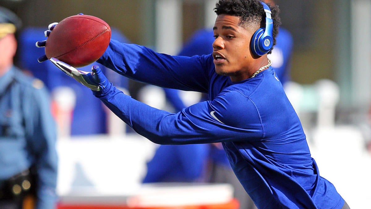Giants' Sterling Shepard breaks thumb at training camp, putting Week 1 status up in the air ...