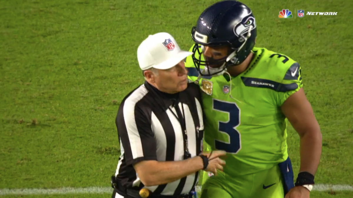 Russell Wilson SCARY head injury after taking HUGE HIT vs. Chiefs