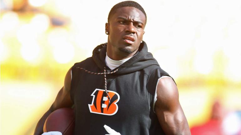 aj green shirt