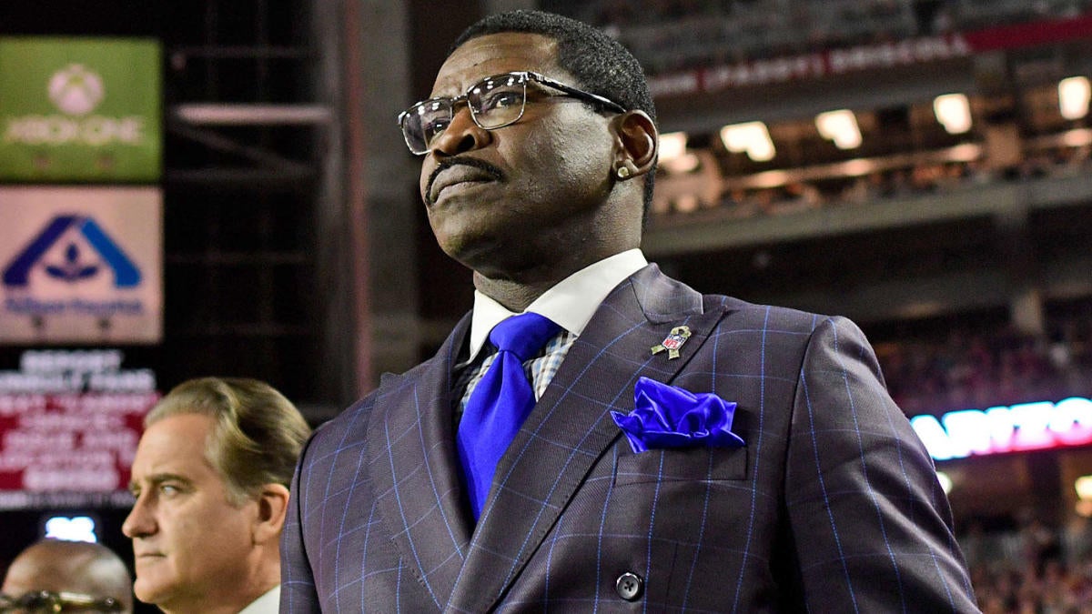 Michael Irvin calls out Deion Sanders for not being able to take a