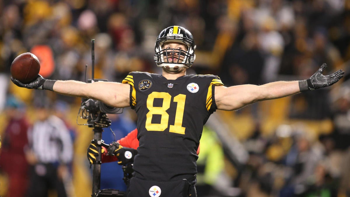 Browns signing former Steelers tight end Jesse James ahead of 2022 NFL season, per report