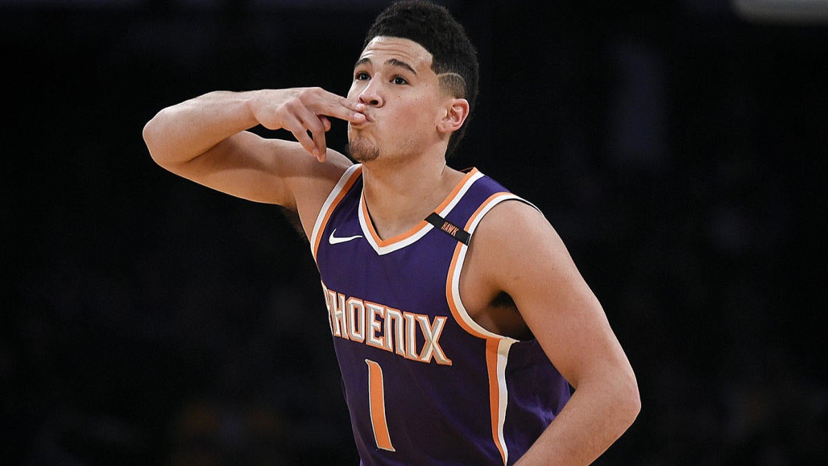 Devin Booker signs 5-year , $158 million extension with Phoenix Suns