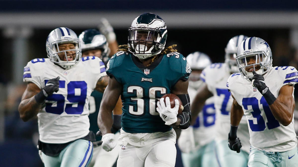 Eagles-Cowboys final score: Philly's backups show some fight in mostly  meaningless loss to Dallas starters, 51 to 26 - Bleeding Green Nation