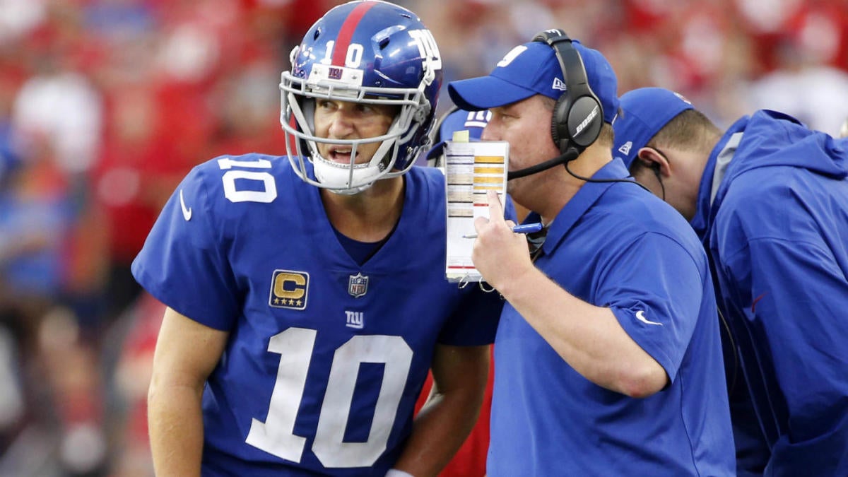 NY Giants' Eli Manning Hangs Up His Spikes