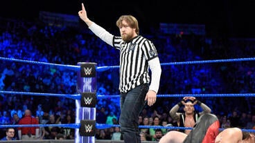 daniel-bryan-referee-smackdown-wwe.jpg