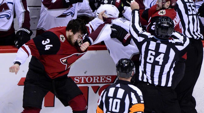 NHL: Colorado Avalanche at Arizona Coyotes