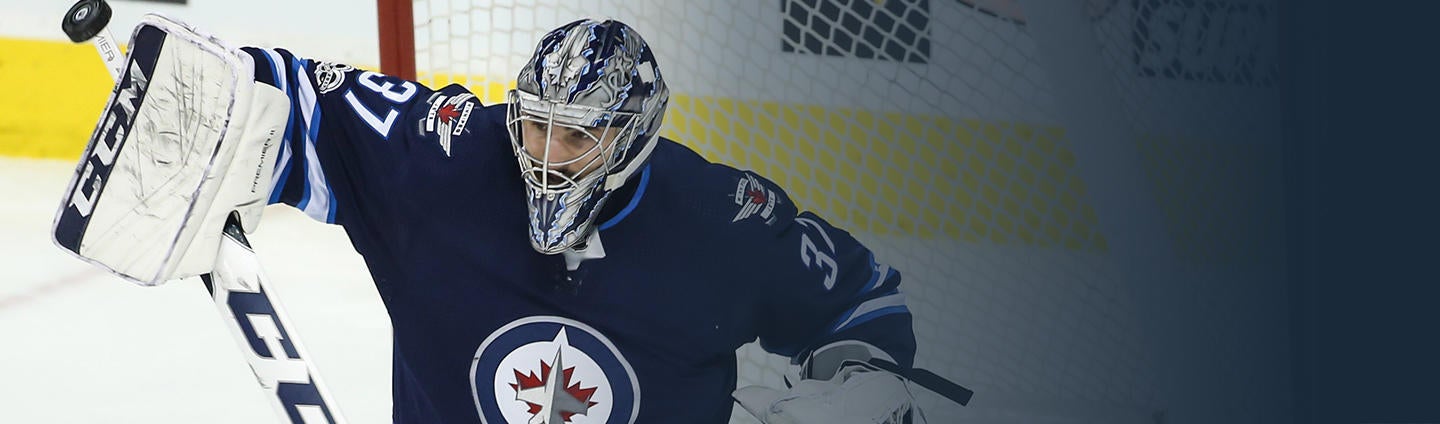 Connor Hellebuyck