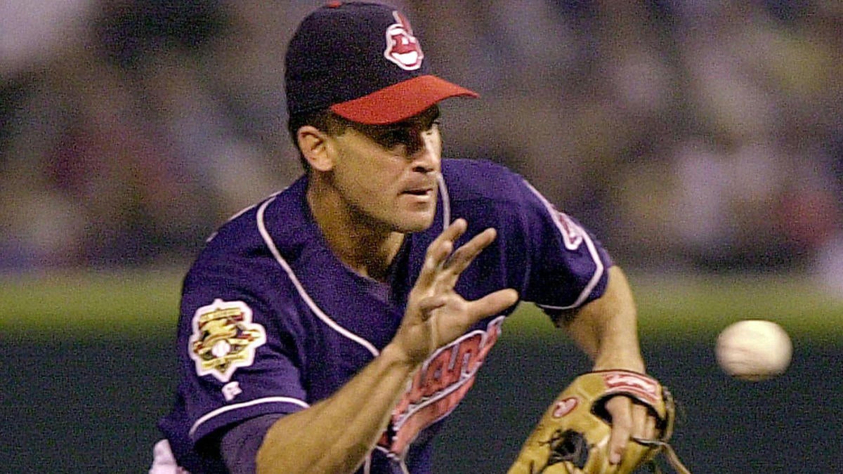 The Hall of Fame case for (Vizquel) and against (Allen)