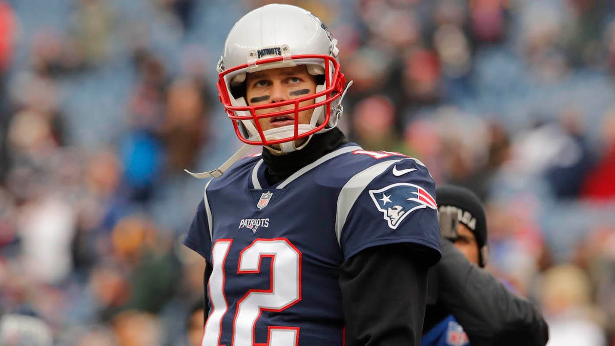 Tom Brady denies celebrating Jimmy Garoppolo trade