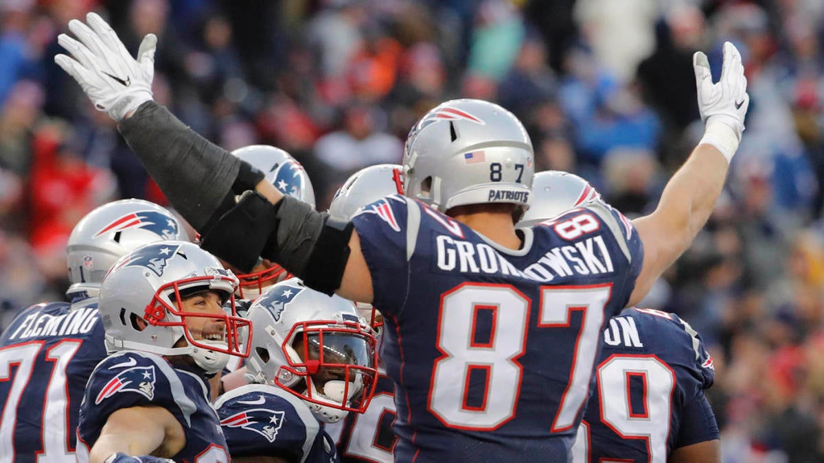 Rob Gronkowski says he'll play for Patriots in 2018 season