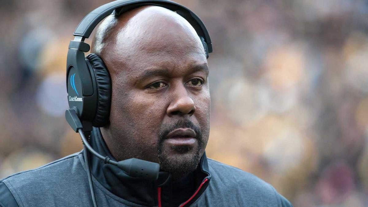 Reports: Alabama expected to promote Mike Locksley to offensive ...