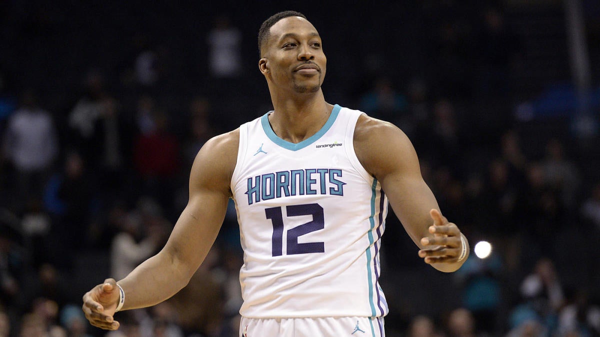 Sources: Hawks trade Dwight Howard to Hornets