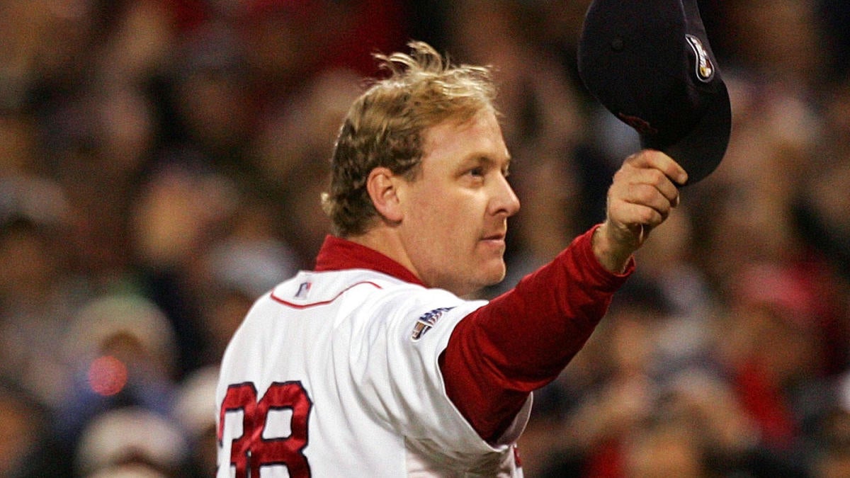 Curt Schilling falls short of Hall of Fame, but moves in right direction