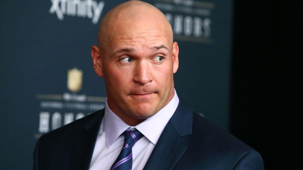 Brian Urlacher Goes Viral for All the Wrong Reasons After Jacob Blake  Comments