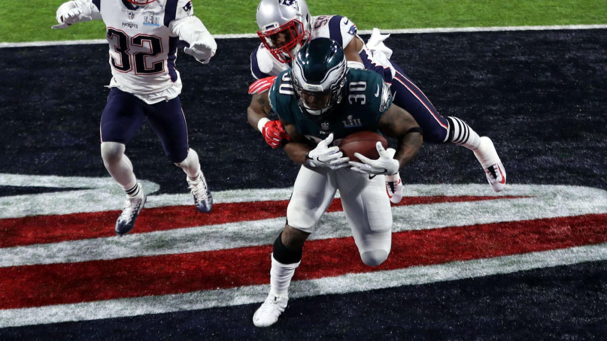 Eagles score controversial touchdown in Super Bowl — showing the Patriots  don't get ALL the calls