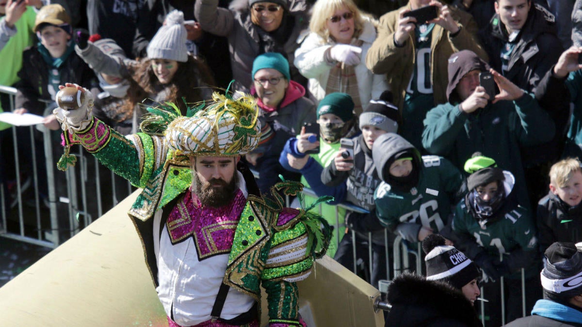 Eagles' Jason Kelce Destroys Everyone In Fiery Super Bowl Parade