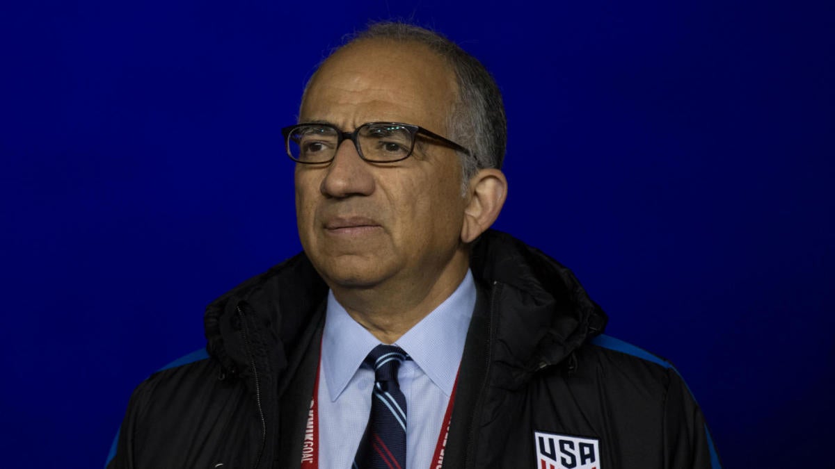 U S Soccer President Carlos Cordeiro Steps Down Amid Court Battle With Women S National Team