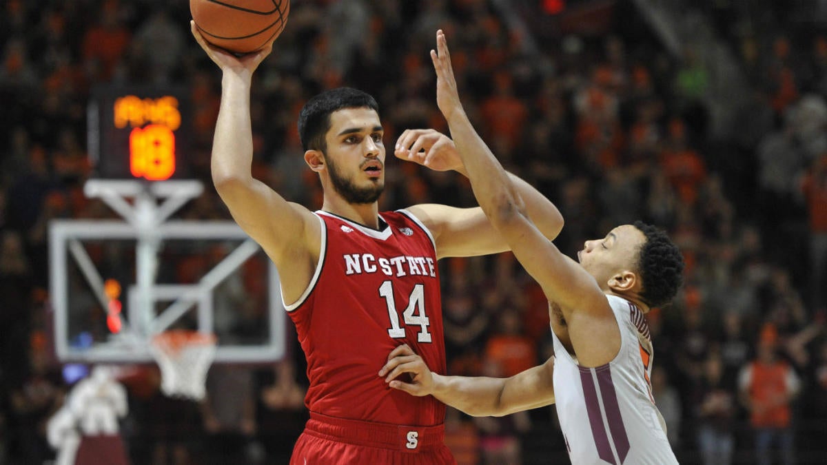 Male North Carolina State Wolfpack Red Omer Yurtseven NCAA College