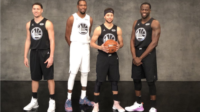 Probably The Only Picture In Existence That Klay Doesn't Look ...