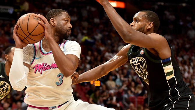Dwyane Wade Khris Middleton