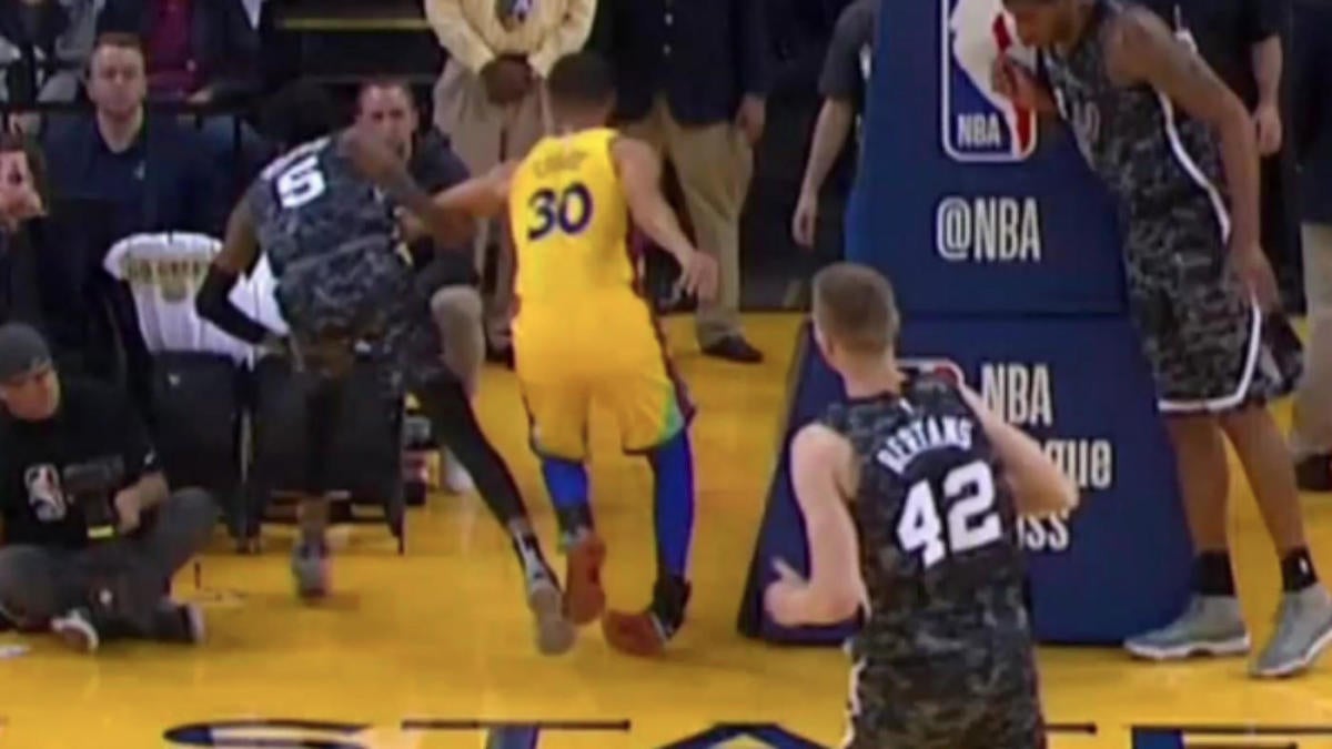 Stephen Curry's right ankle an issue again, and you can feel the ...