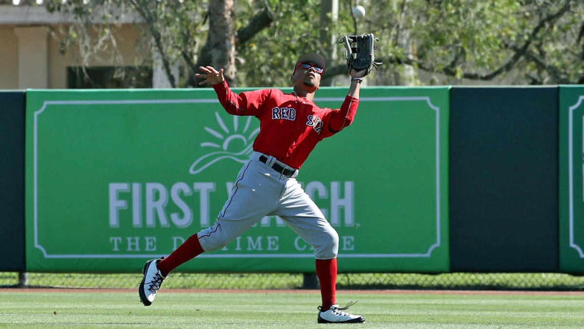 Mookie Betts Scream WHT