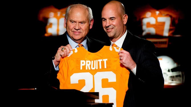 jeremy-pruitt-phil-fulmer.jpg