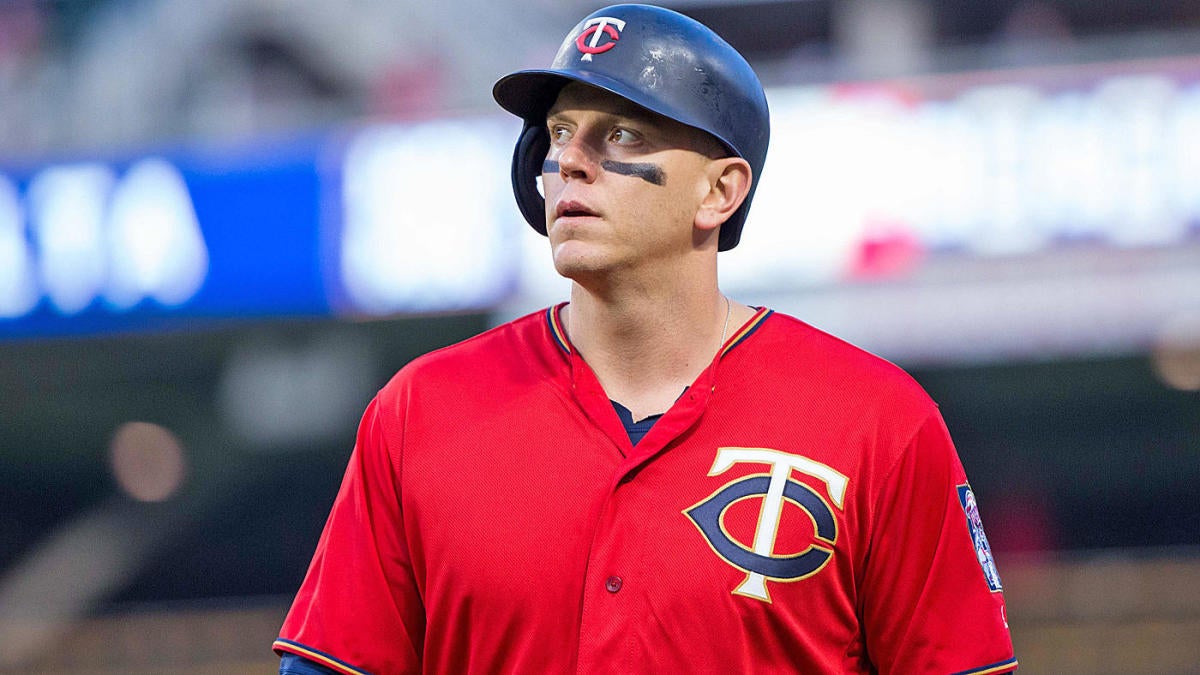 Yankees sign Logan Morrison, who once beefed with Gary Sanchez and ...