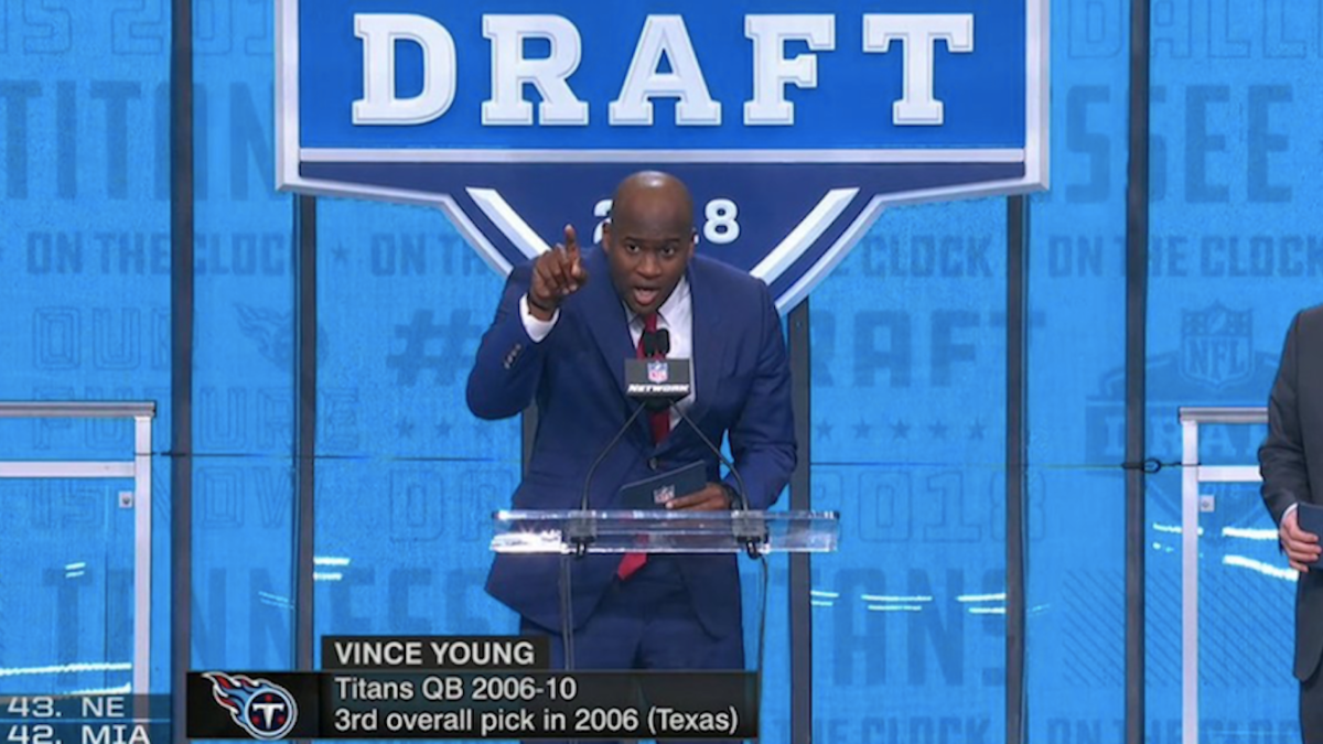 Tennessee Titans - Vince Young will announce the #Titans 2nd Round