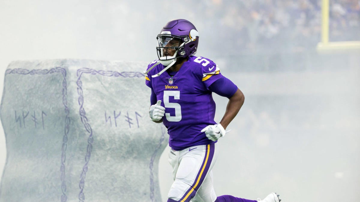 Ready or not, here comes Teddy Bridgewater to try and save the Minnesota  Vikings season