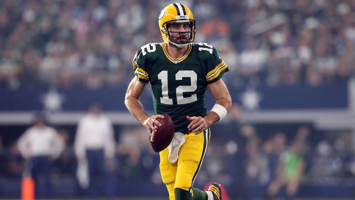How Much Longer Does Aaron Rodgers Have Star Qb Says I D Love To Play To 40 Cbssports Com
