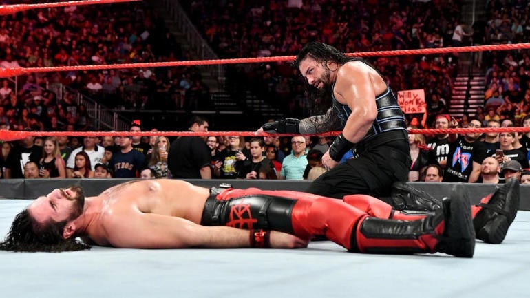 roman-reigns-seth-rollins-wwe-raw.jpg