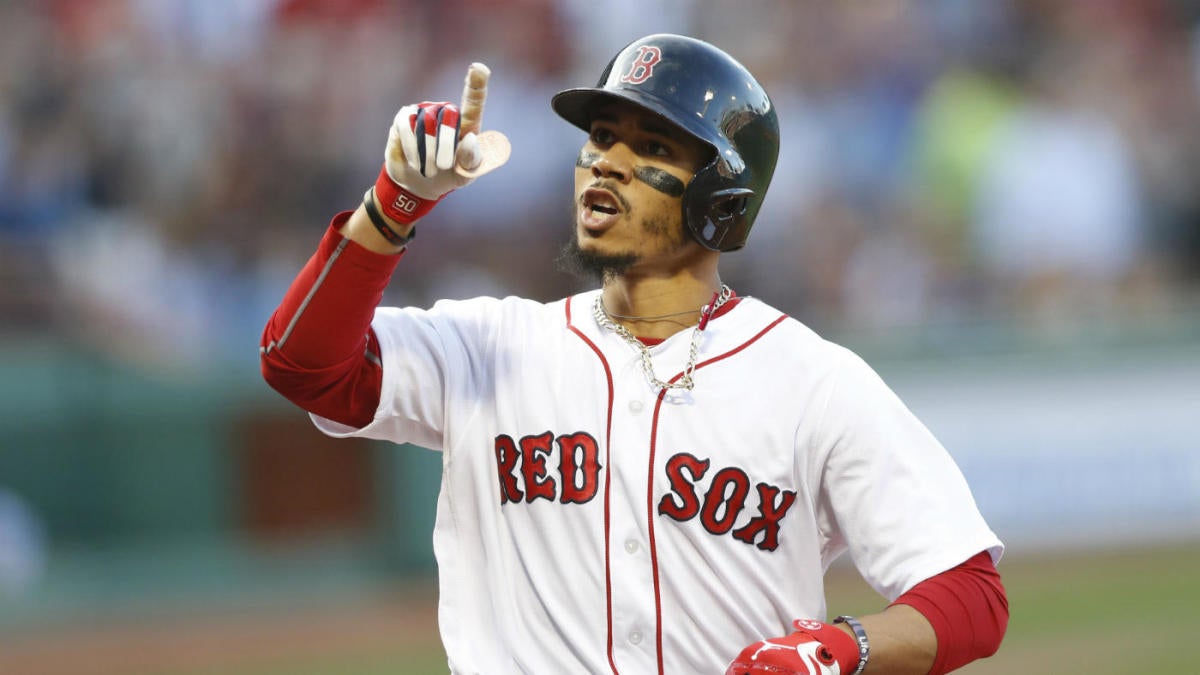 World Series: Red Sox's Mookie Betts fed homeless after Game 2