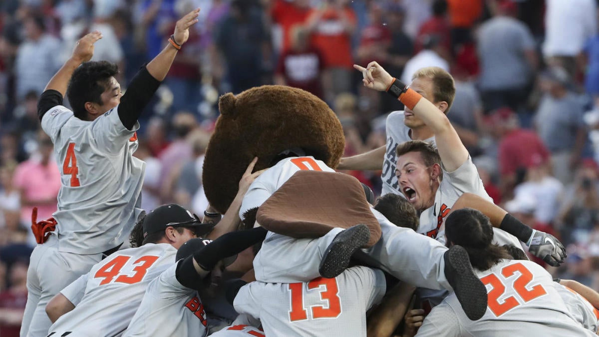 Relive Oregon State Beavers 2007 College World Series baseball