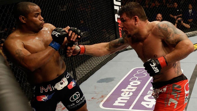 daniel-cormier-frank-mir.jpg