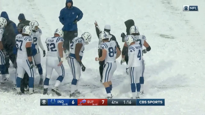 colts-clear-snow-2.png