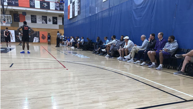 peach-jam-coaches.jpg