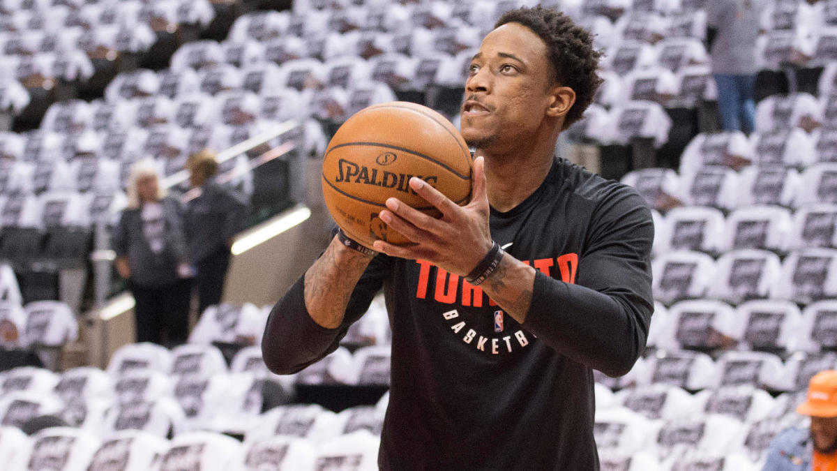 DeMar DeRozanKawhi Leonard trade Spurs give former Raptors star