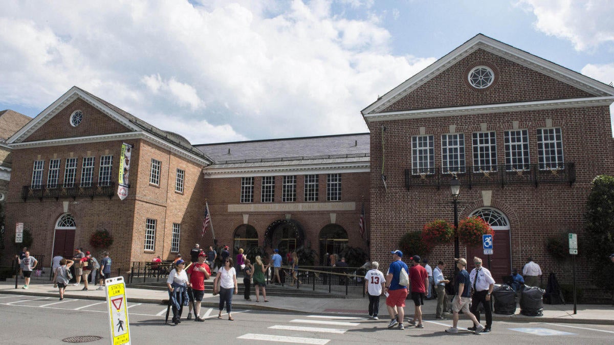 National Baseball Hall of Fame and Museum - What set Ron Santo