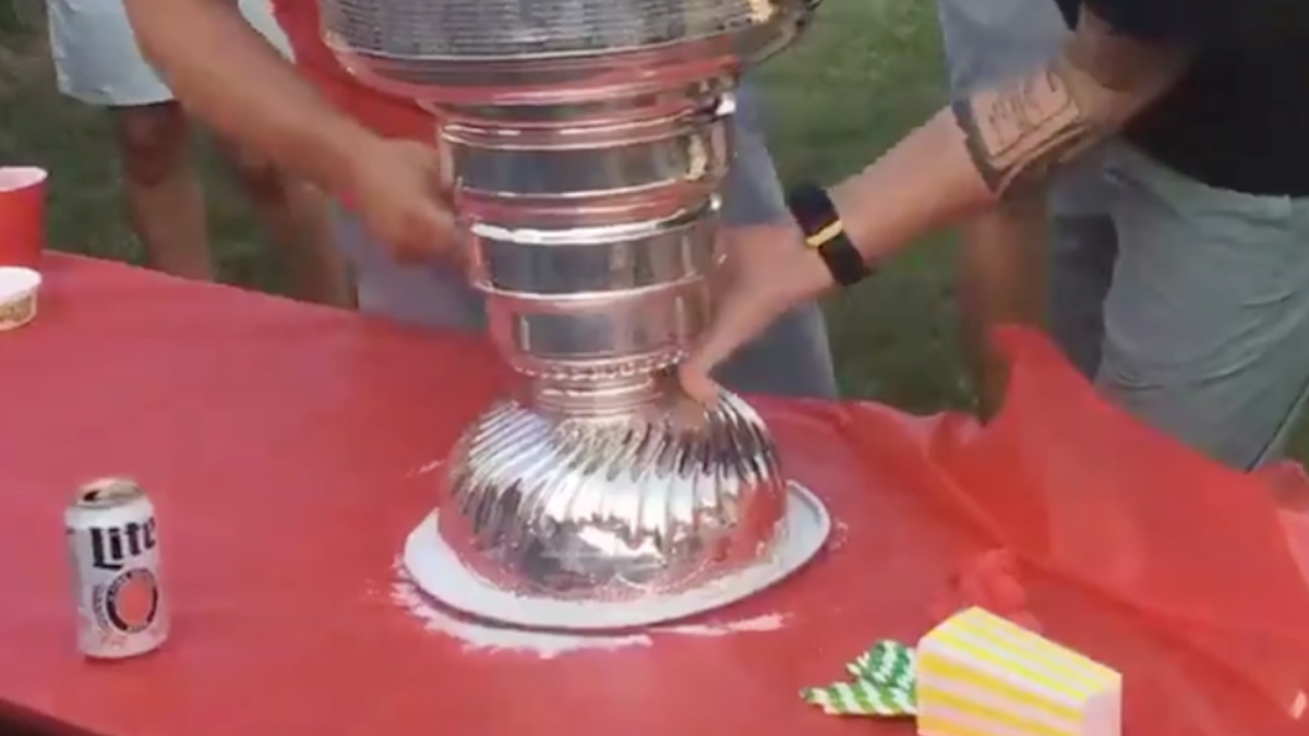 Brett Leonhardt makes massive margarita in Stanley Cup