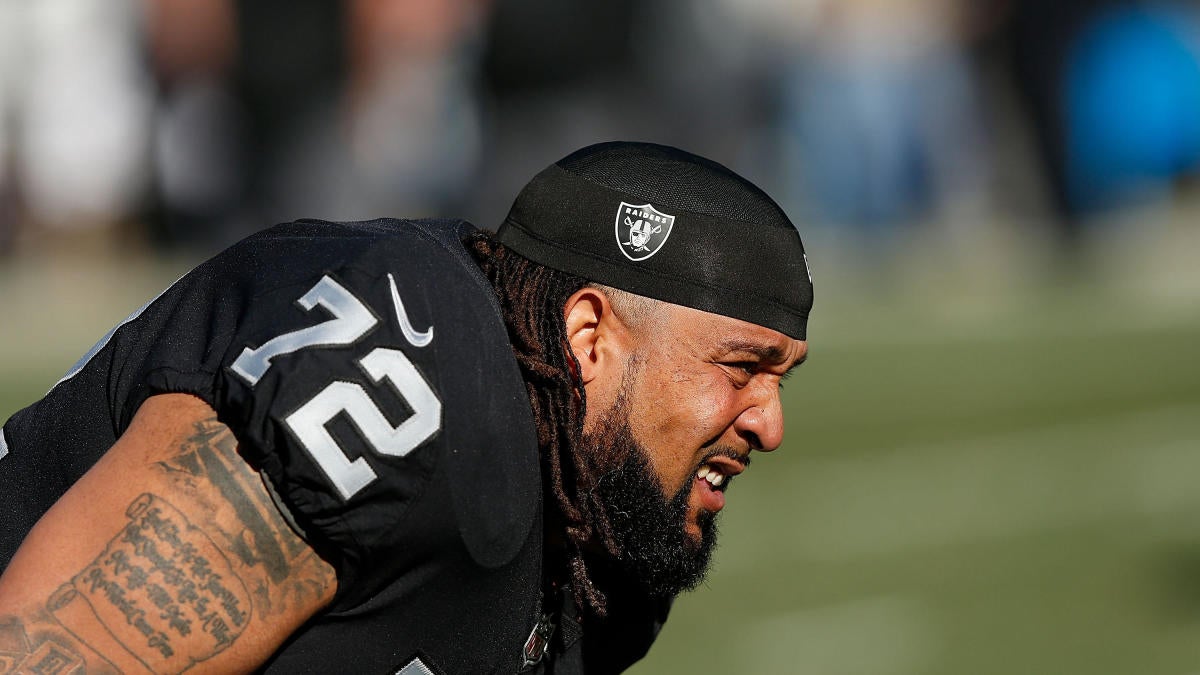 Raiders Release Donald Penn