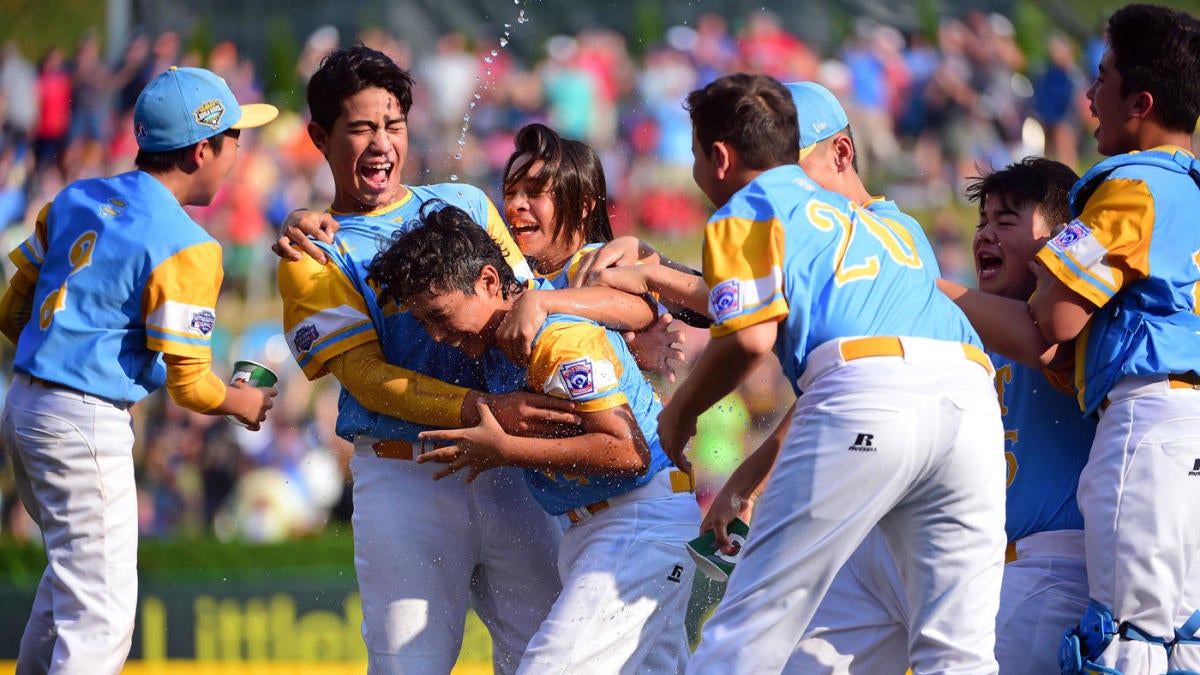 Hawaii wins U.S. championship at Little League World Series - CBS News