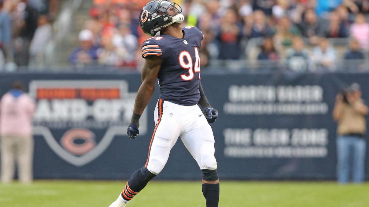 Chicago Bears: Defense desperately needs Leonard Floyd to produce