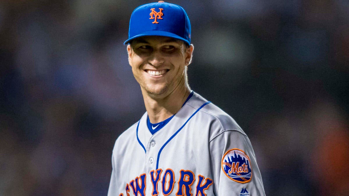 Mets' Jacob deGrom flirts with perfection, sets MLB record in Citi