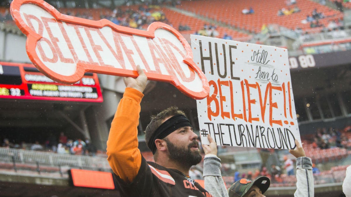 Cleveland Browns fans claim their Bud Light Victory Fridges – WPXI