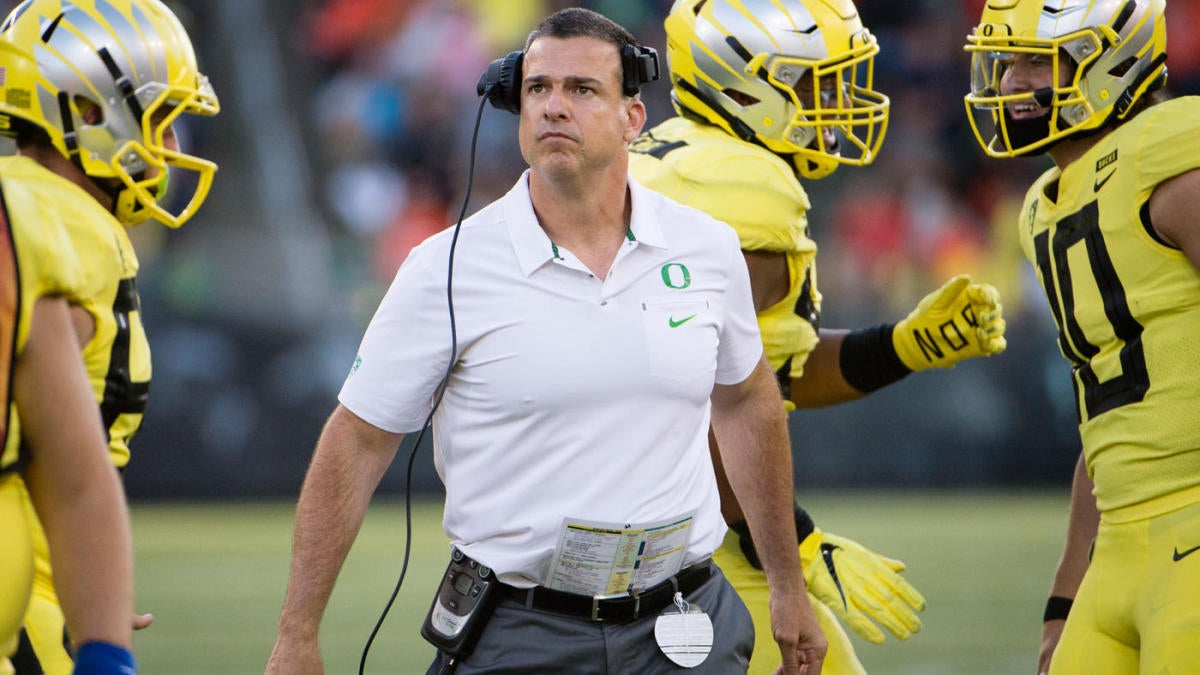 Remade in Mario Cristobal's image, Oregon aims to muscle its way into the College Football Playoff