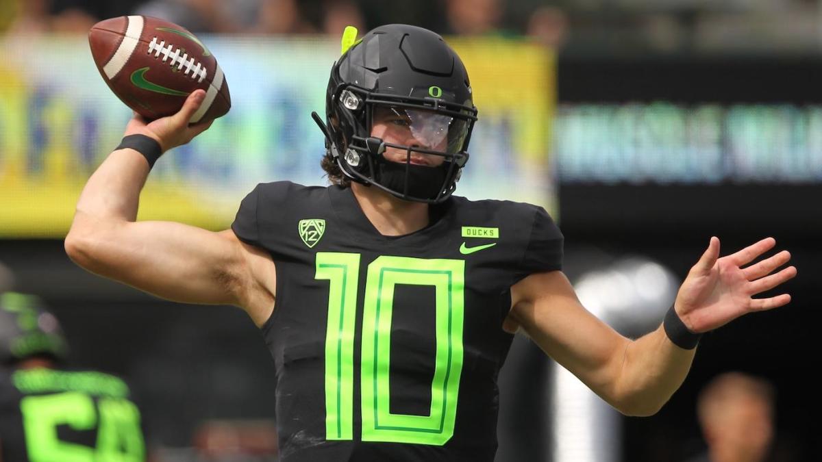 Rivals on X: The @Chargers take Oregon QB and former 3-star