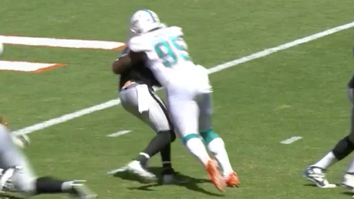 NFL fans upset as Dolphins flagged for roughing the passer on